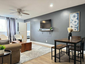 City View Newly Renovated 5 Beds with Free Parking LM406